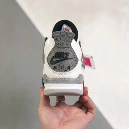 N - SNEAKERS