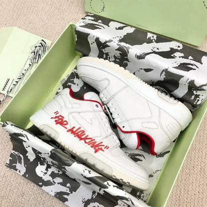 O - SNEAKERS