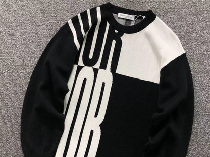 D - SWEATER