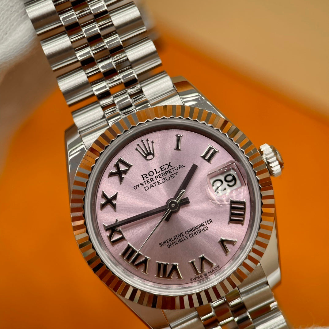 M - Watch