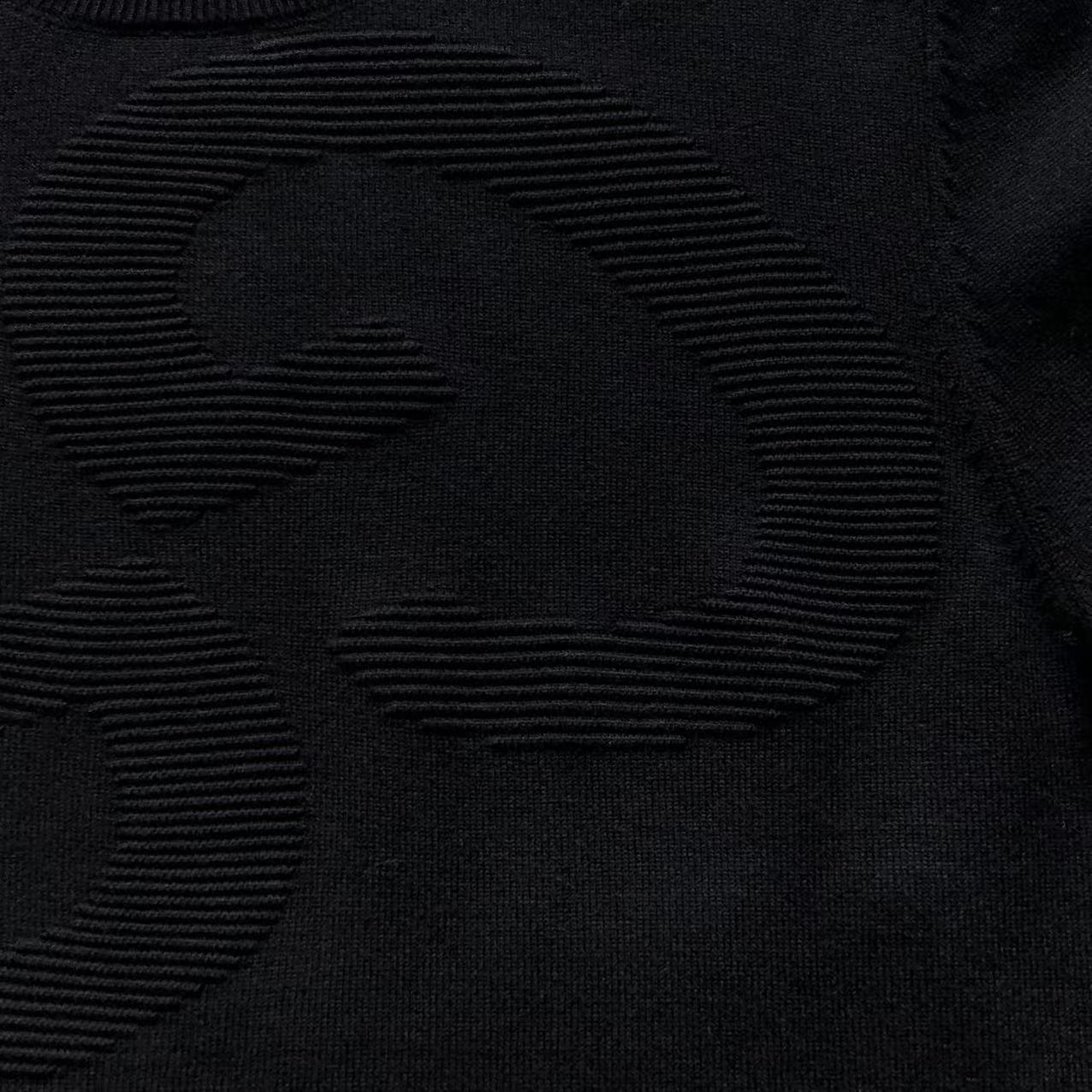 GG - SWEATER