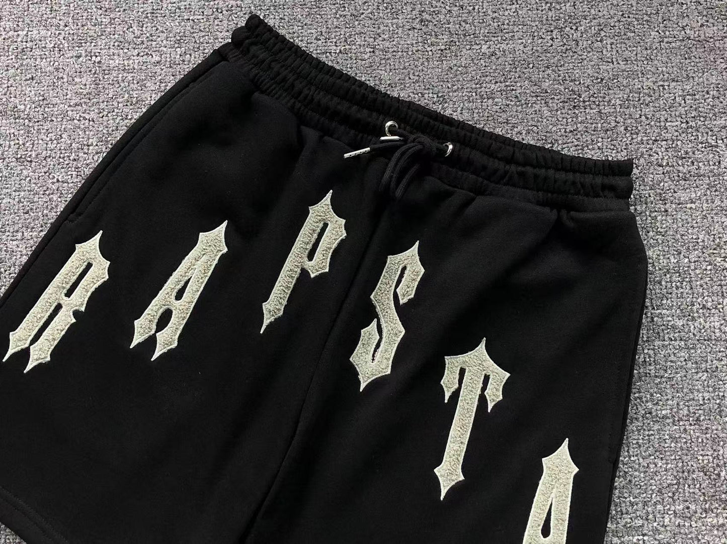 T - SHORTS