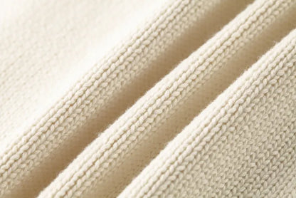 D - SWEATER