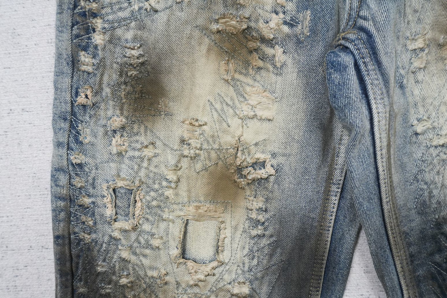 T - JEANS