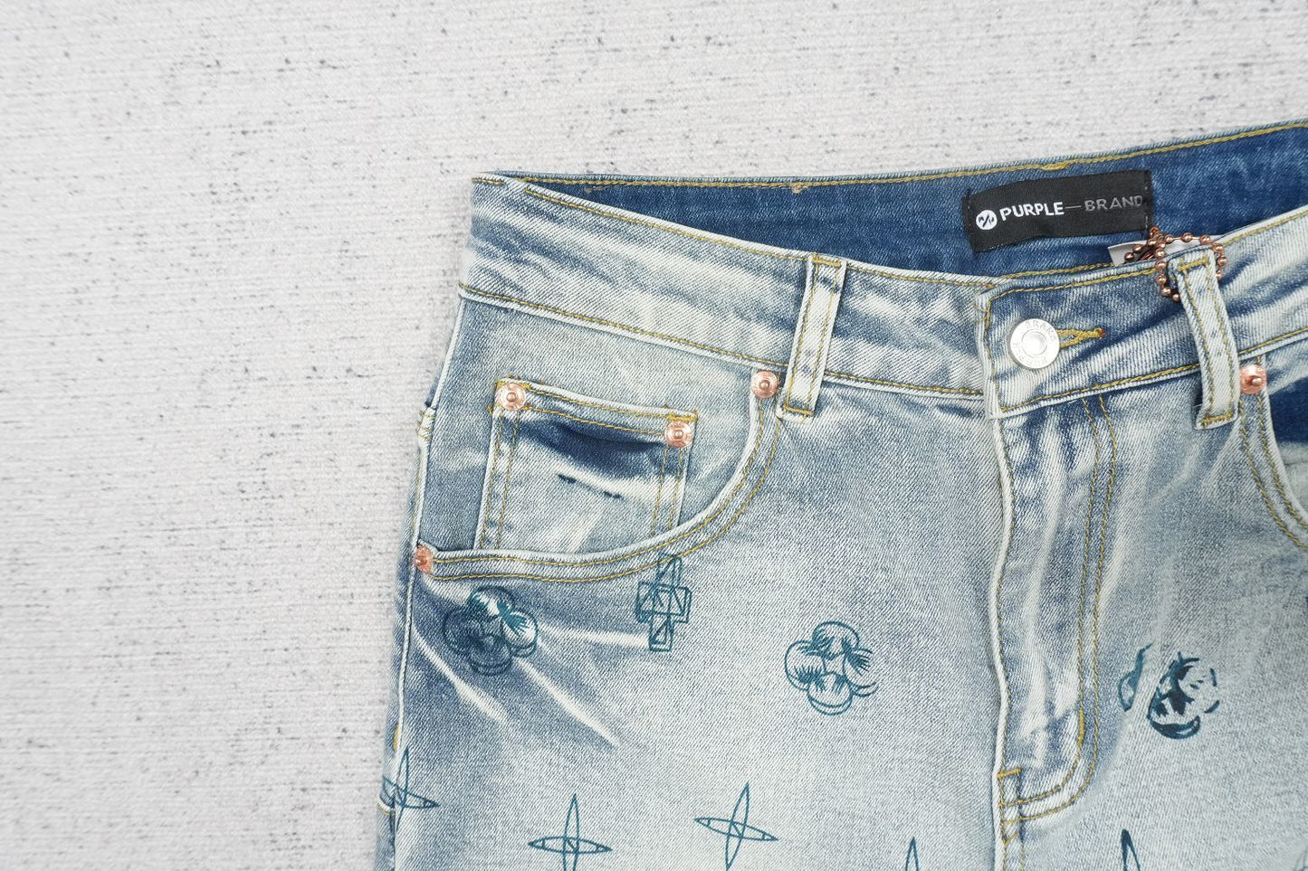 P - JEANS