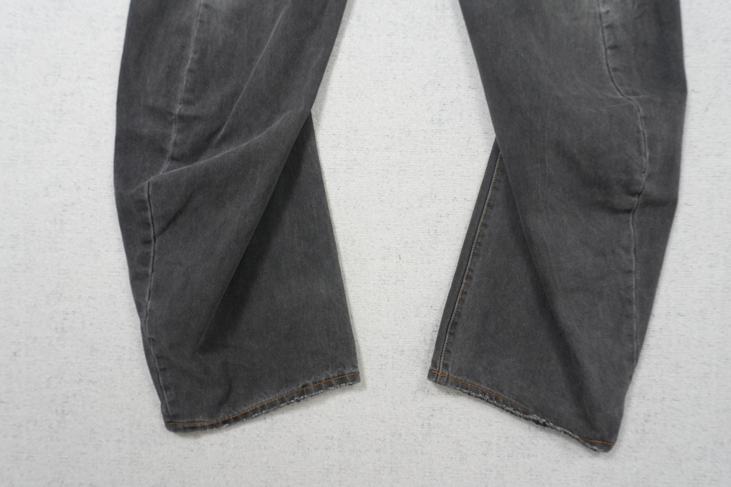 C - JEANS
