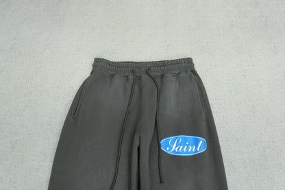 S - SWEATPANTS