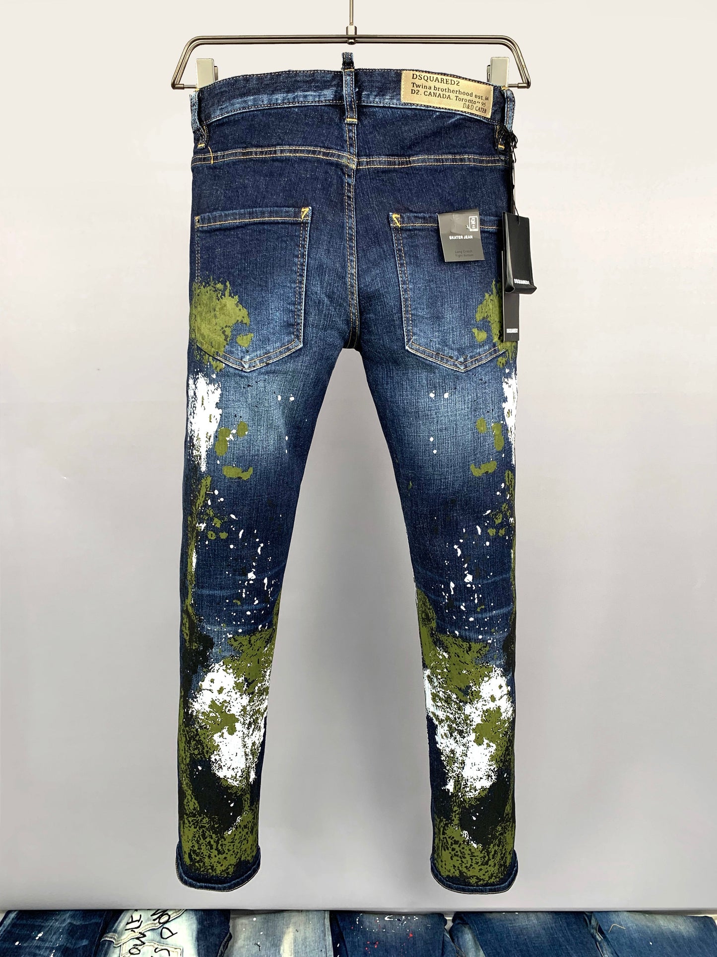 D - JEANS