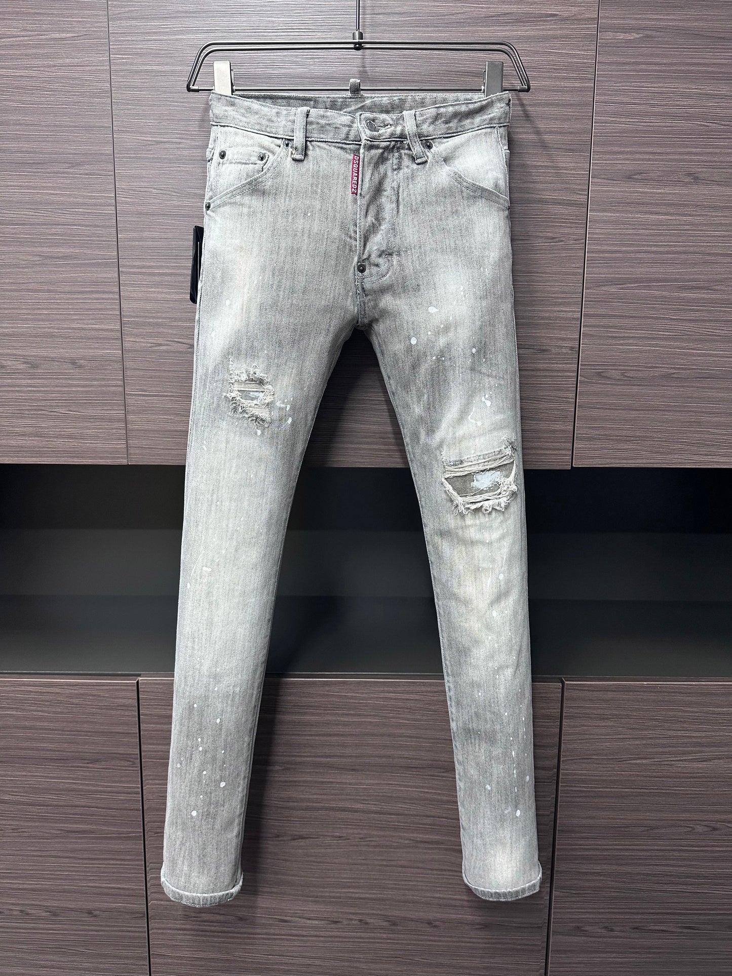 D - JEANS