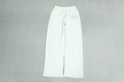 B - SWEATPANTS