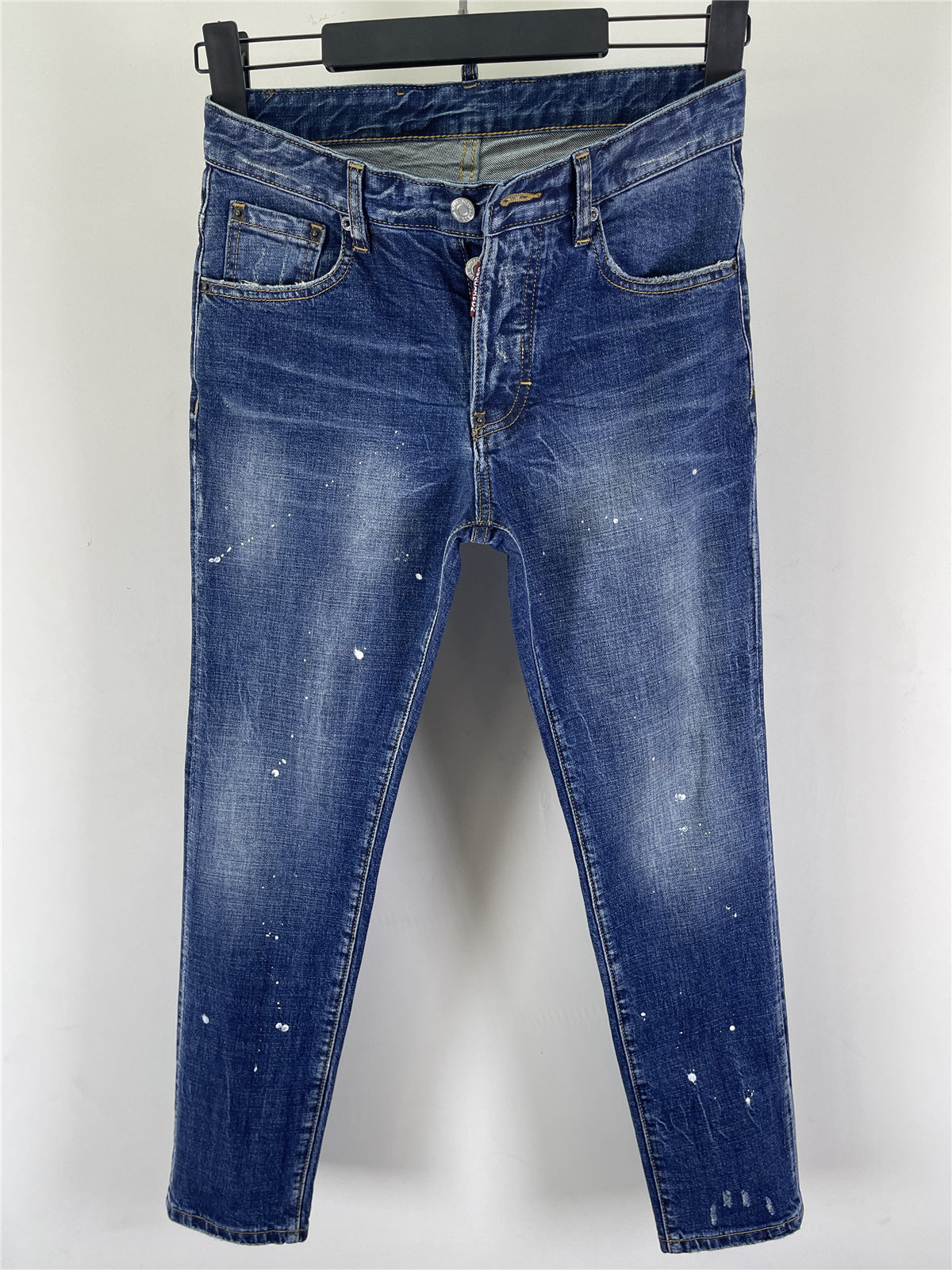 D - JEANS
