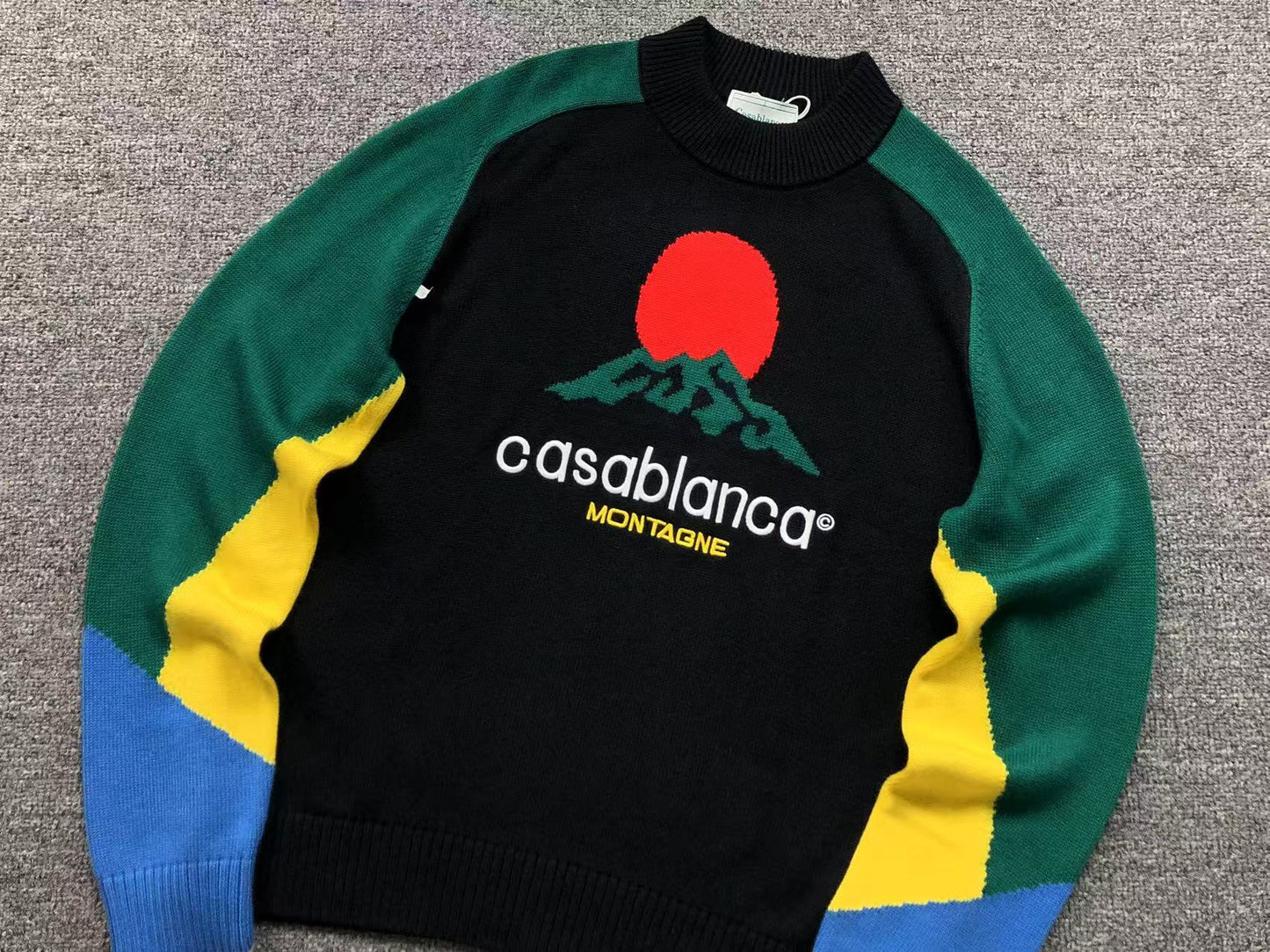 C - SWEATER