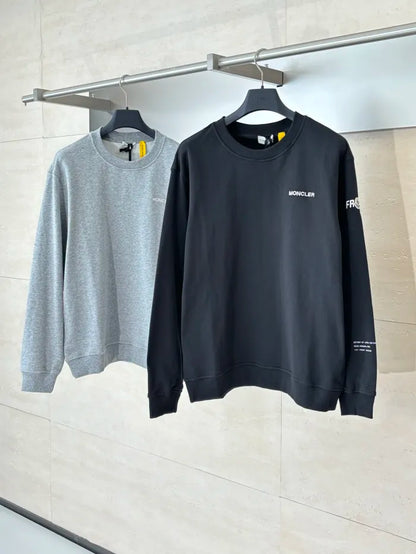 M  - SWEATER