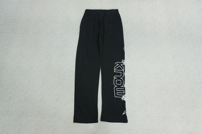 C - SWEATPANTS