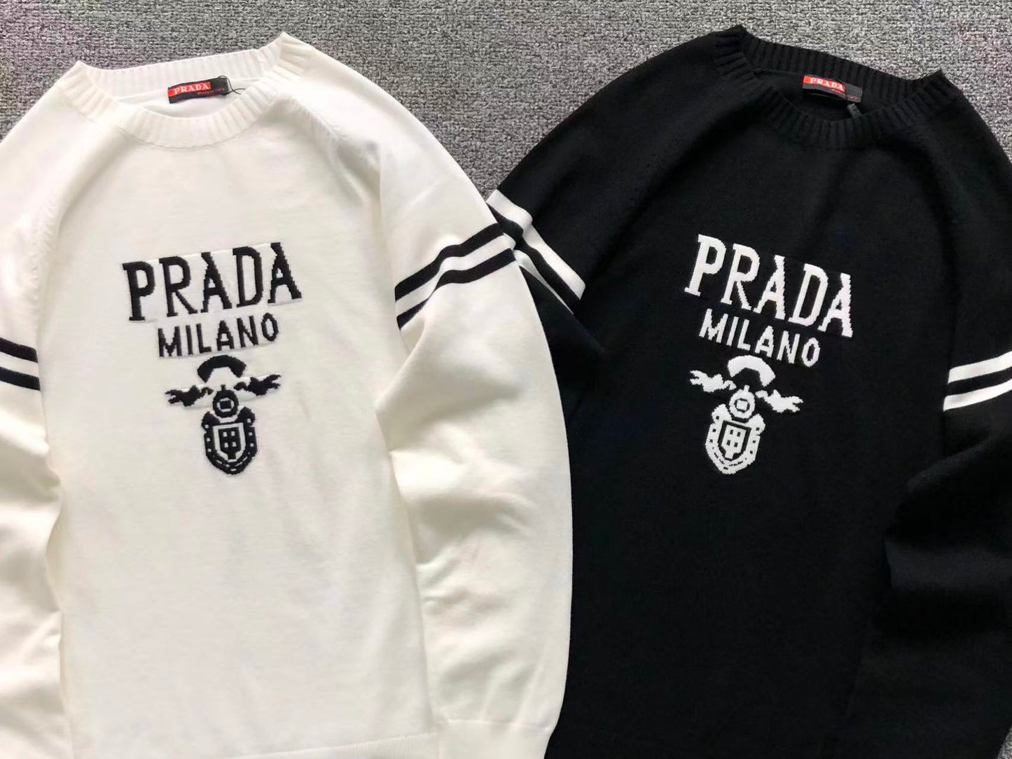 P - SWEATER