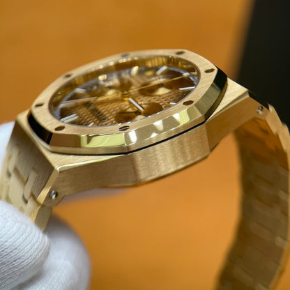 P - Watch
