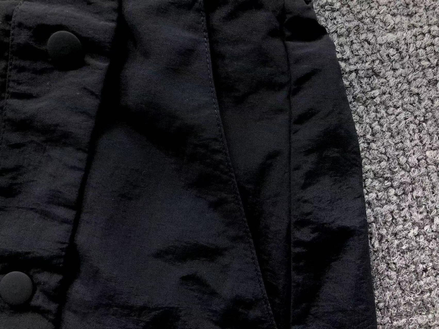 N - SHORTS