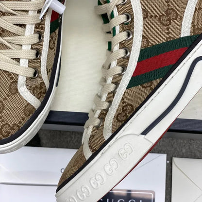 GG - SNEAKERS