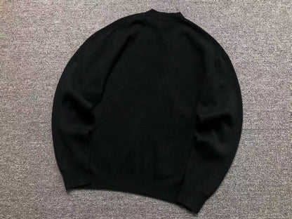 W - SWEATER