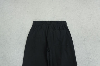B - SWEATPANTS